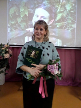 Известному грязовецкому педагогу посвятила свою книгу краевед Ольга Баранова